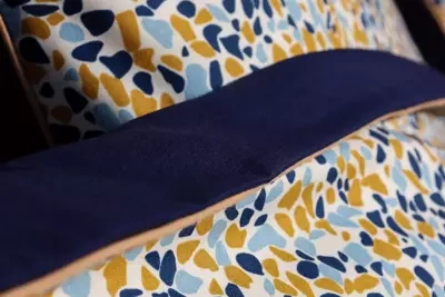 Pościel Lastryko z granatowym spodem 200x200 / 70x80